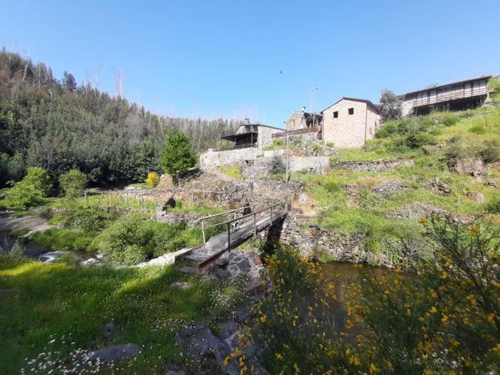 הוילה Fontão Fundeiro Casa Do Moinho Novo I מראה חיצוני תמונה